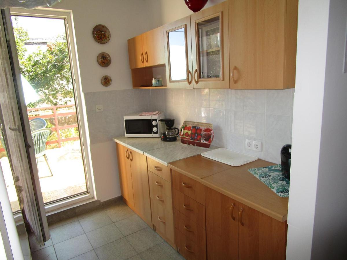 Beachfront House Nada - Happy Rentals คาร์โลบัก ภายนอก รูปภาพ