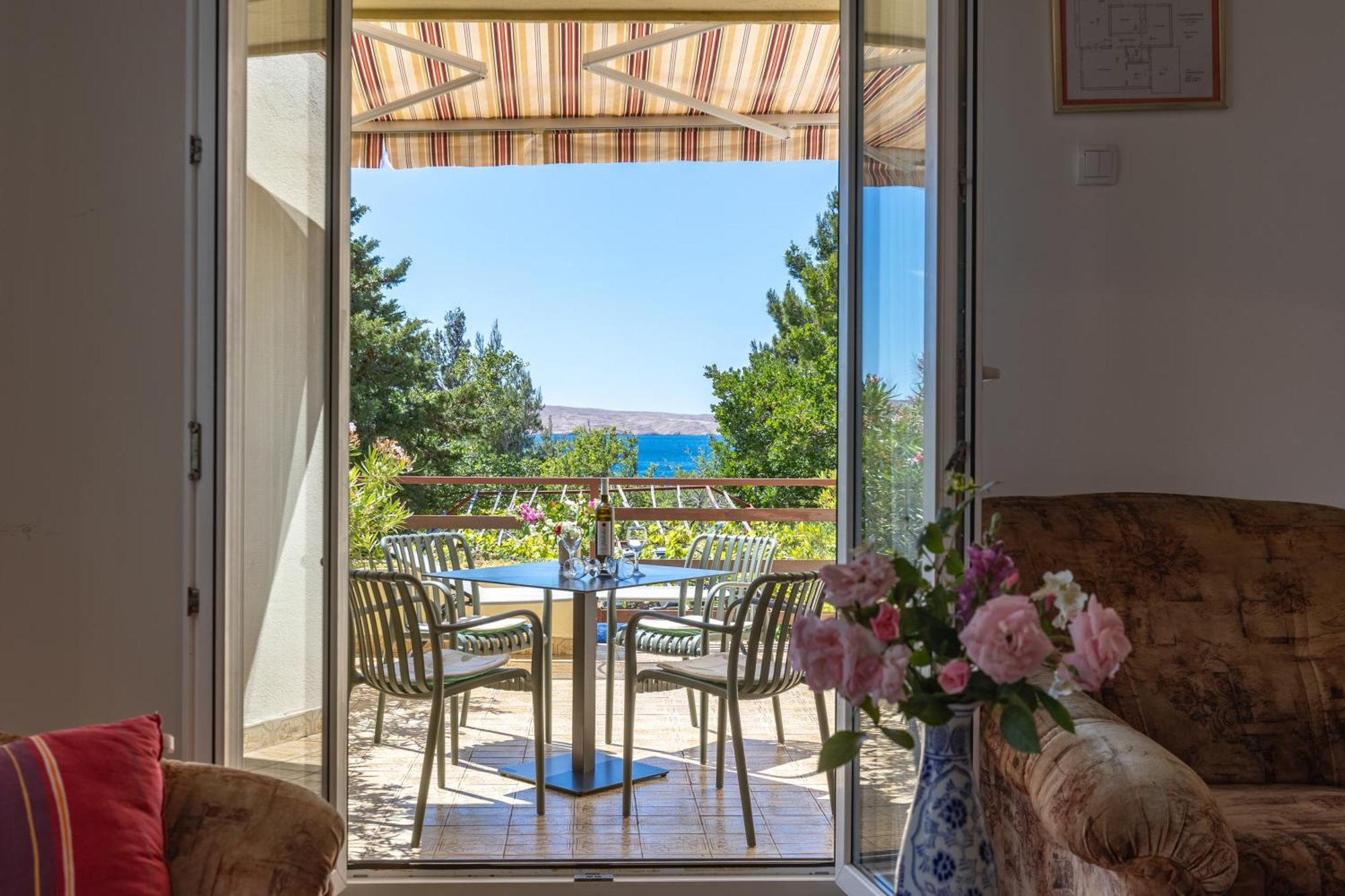 Beachfront House Nada - Happy Rentals คาร์โลบัก ภายนอก รูปภาพ