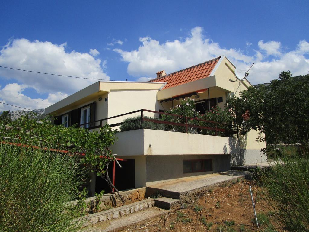 Beachfront House Nada - Happy Rentals คาร์โลบัก ห้อง รูปภาพ